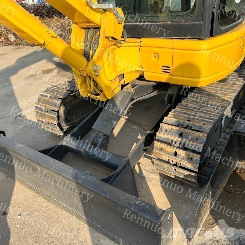 Komatsu PC 35 MR-3 Miniescavatori
