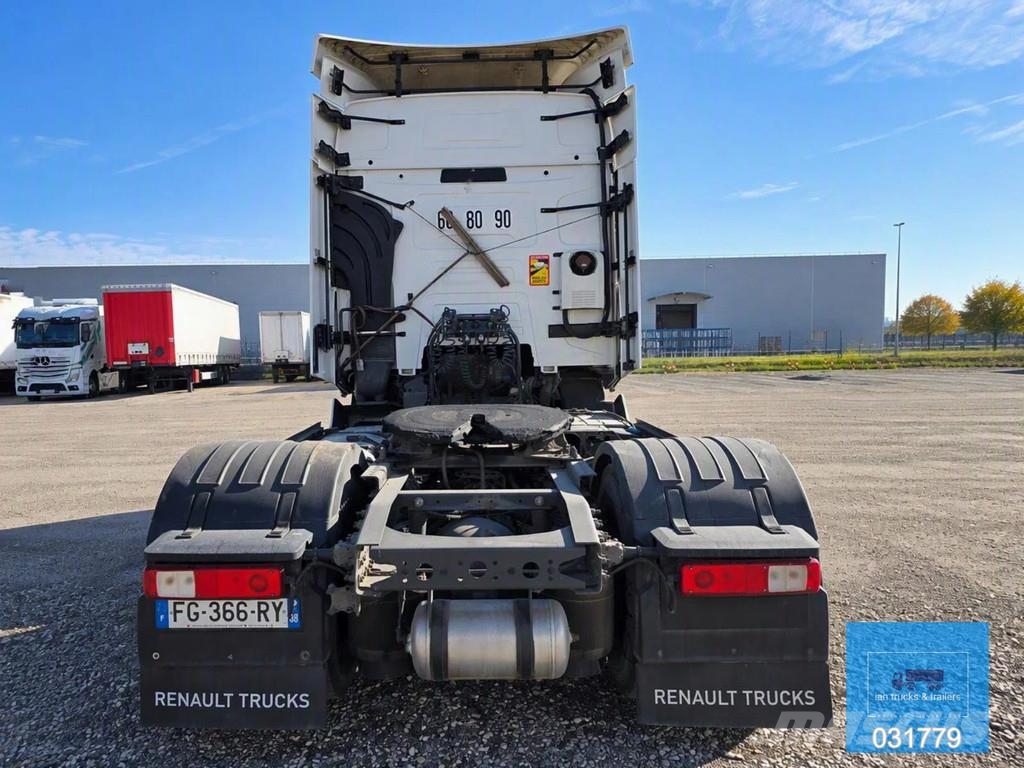 Renault T460 4X2 | Retarder | 581.000 Km | EURO 6 | 06-201 Тягачі