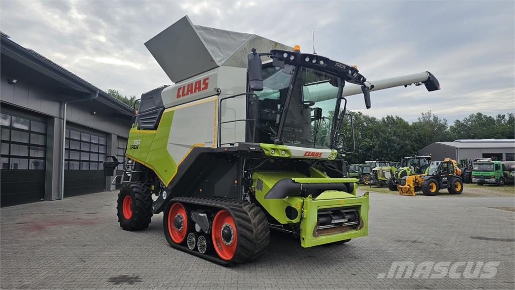 CLAAS Trion 750 TT Cosechadoras combinadas