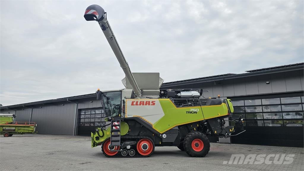 CLAAS Trion 750 TT Cosechadoras combinadas