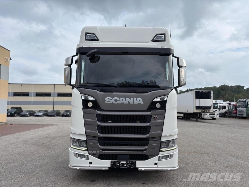 Scania R500 8x4*4 EURO6 + PTO + CHASSIS L8250mm Шасі з кабіною
