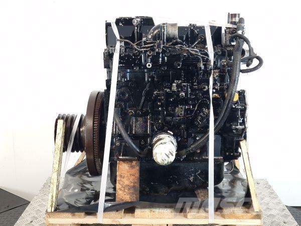 Yanmar 4TNV94L-P Dzinēji