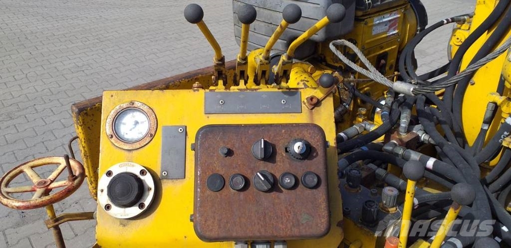  Podbijarka torowa | Track tamping machine Održavanje železničkih pruga