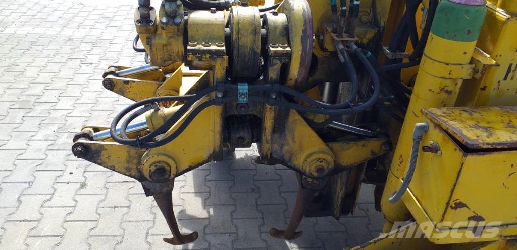  Podbijarka torowa | Track tamping machine Održavanje železničkih pruga