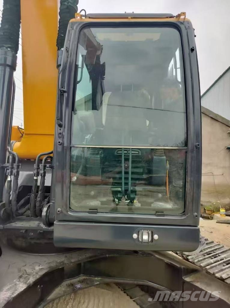 Sany SY 215 C Escavadoras de rastos