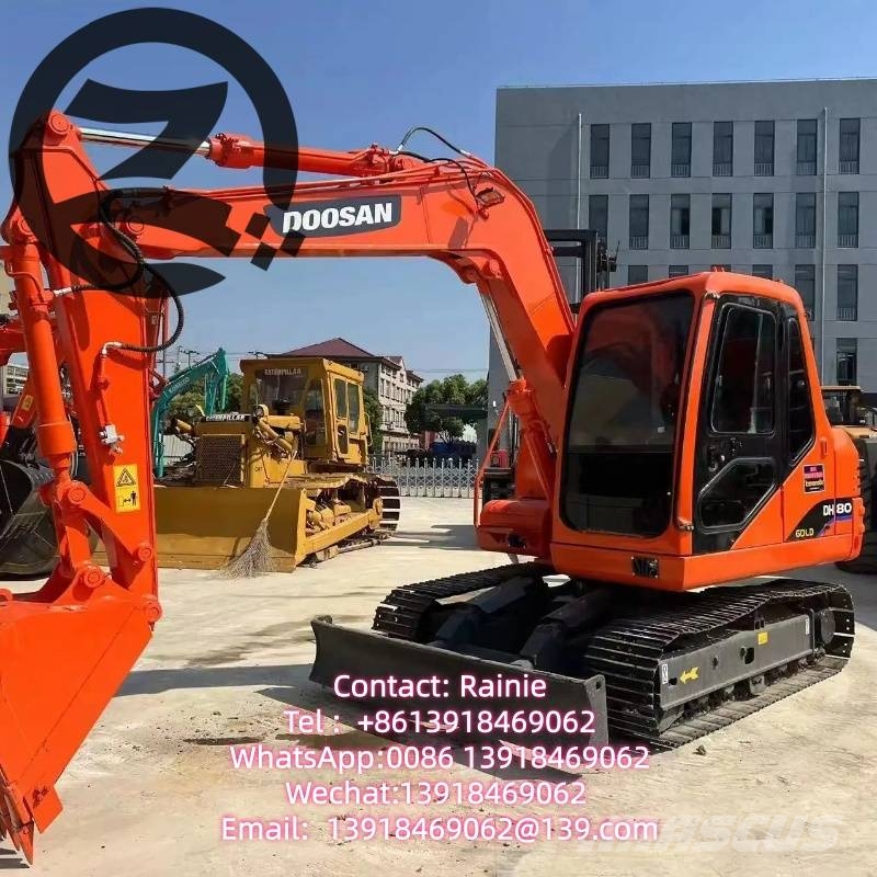 Doosan DH 80 履带挖掘机