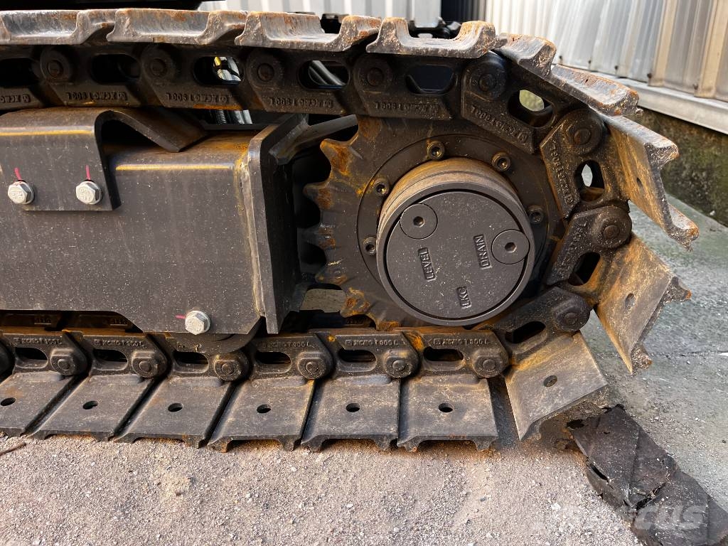 XCMG XE 17 U Miniexcavadoras