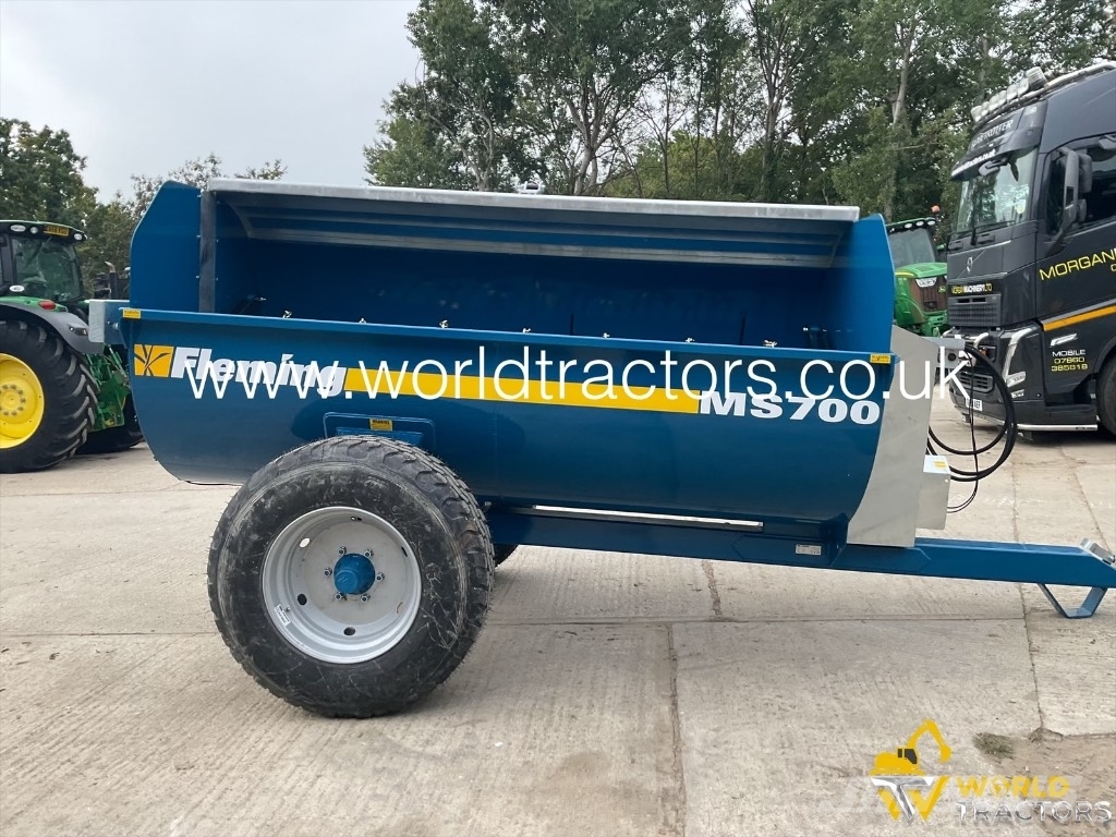 Fleming MS 700 Manure spreaders