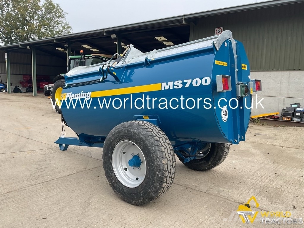 Fleming MS 700 Manure spreaders