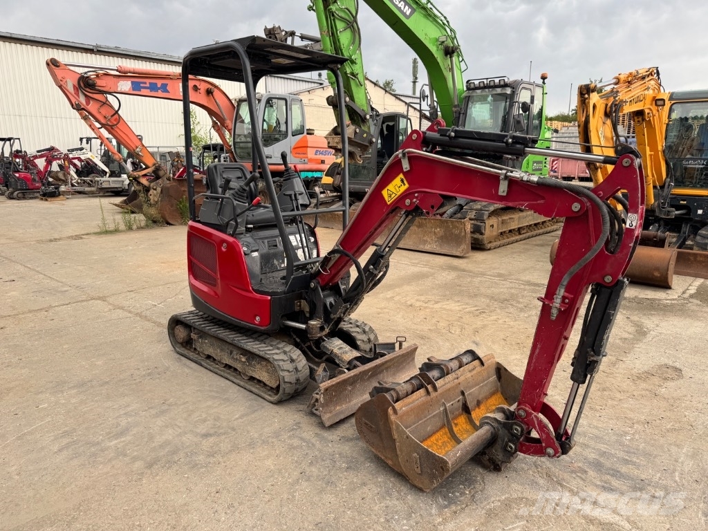 Yanmar VIO17 (06937) *RESERVEE/RESERVED ミニ油圧ショベル 7t以下(ミニユンボ・ミニディガー)