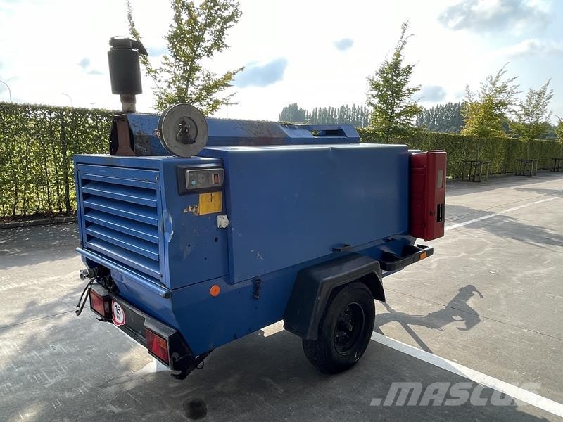 Atlas Copco XAHS 186 DD - N Kompresory