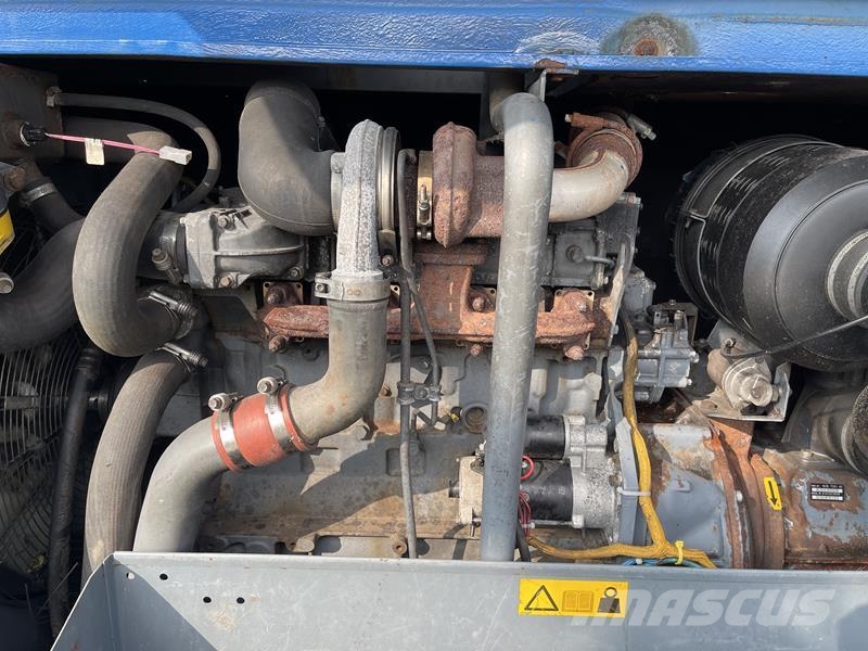 Atlas Copco XAHS 186 DD - N Kompresory
