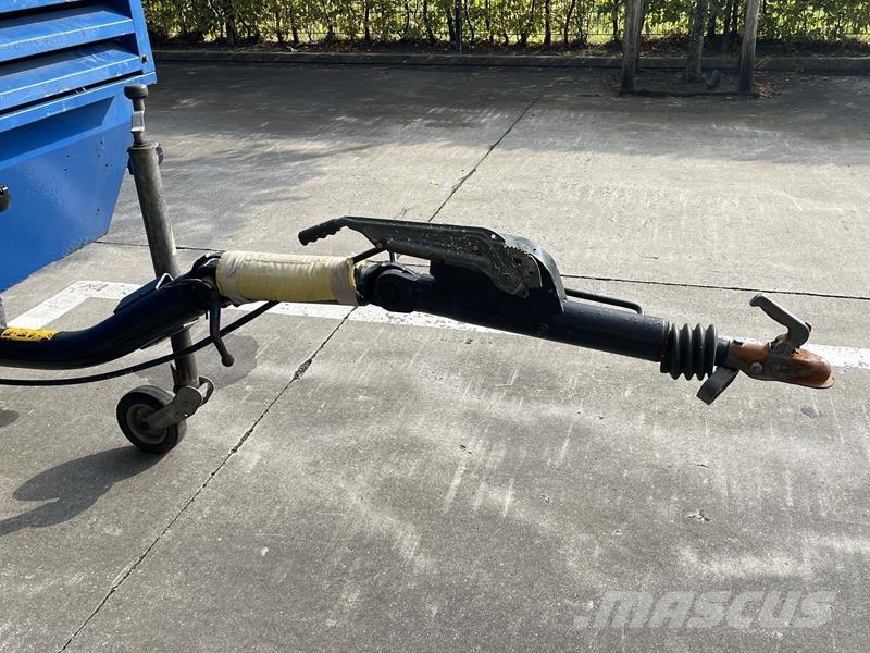 Atlas Copco XAHS 186 DD - N Kompresory