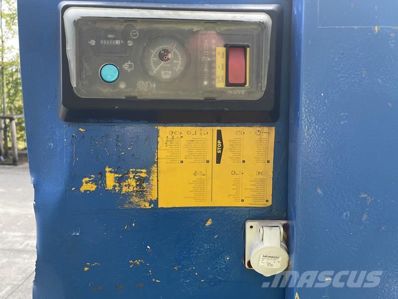 Atlas Copco XAHS 186 DD - N Kompresory