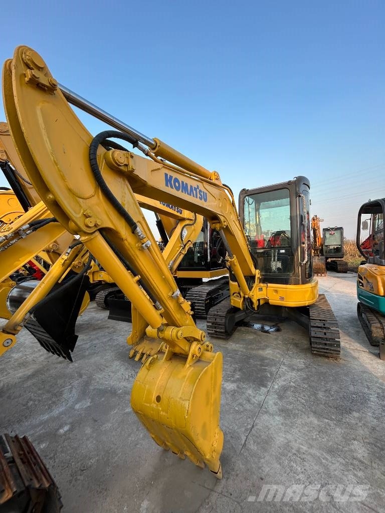 Komatsu PC 35 MR Minikoparki