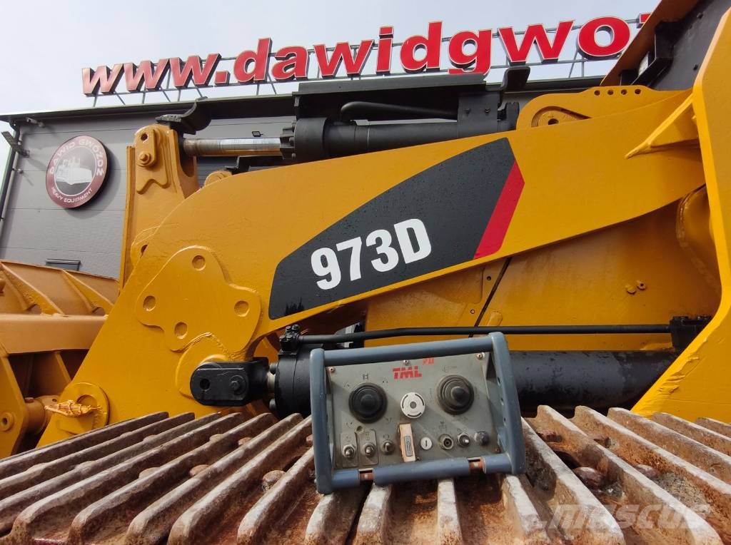 CAT 973 D Φορτωτές με ερπύστριες