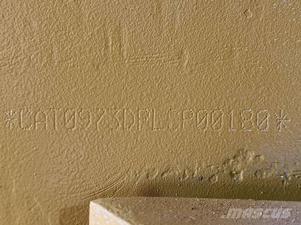 CAT 973 D Φορτωτές με ερπύστριες