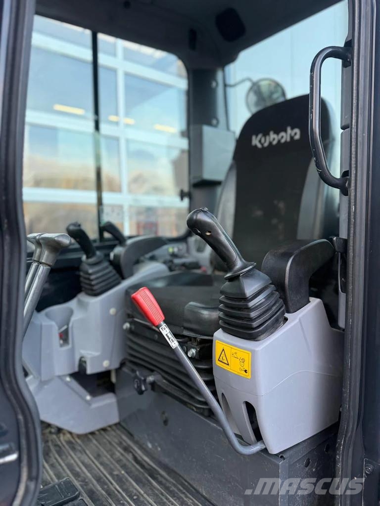 Kubota KX042-4 Mini bagri <7t