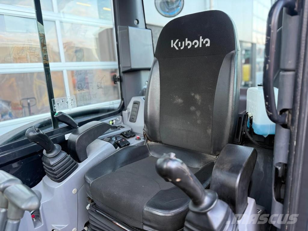 Kubota KX042-4 Mini bagri <7t