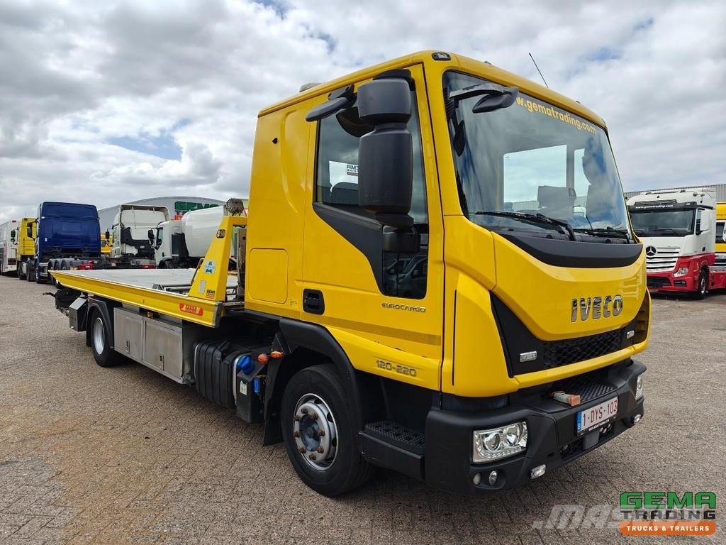 Iveco EuroCargo 120-220L 4x2 Half Sleeper Cabin (3 Perso مركبات إصلاح الأعطال