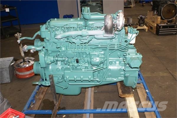 Volvo TD70G 发动机