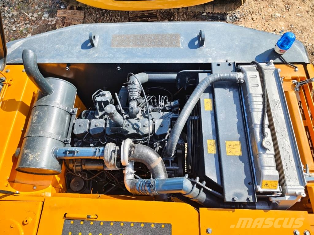 Hyundai HX 220 HD Paletli ekskavatörler