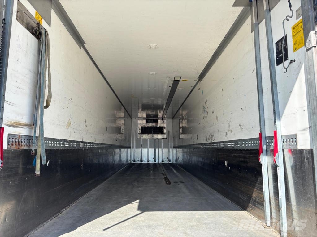 HFR 2CT CARRIER VECTOR 1850Mt Frigofrik çekiciler
