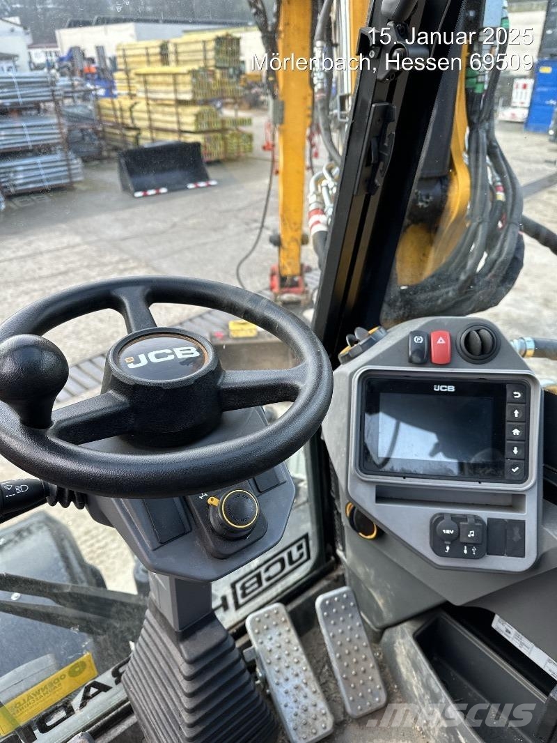 JCB HydraDig 110W Wielgraafmachines