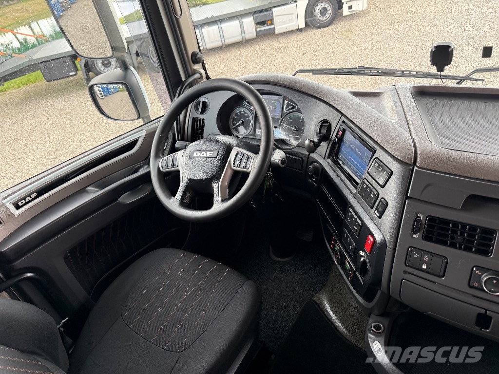 DAF XF 480 Camiones de superficie plana/cabrestantes