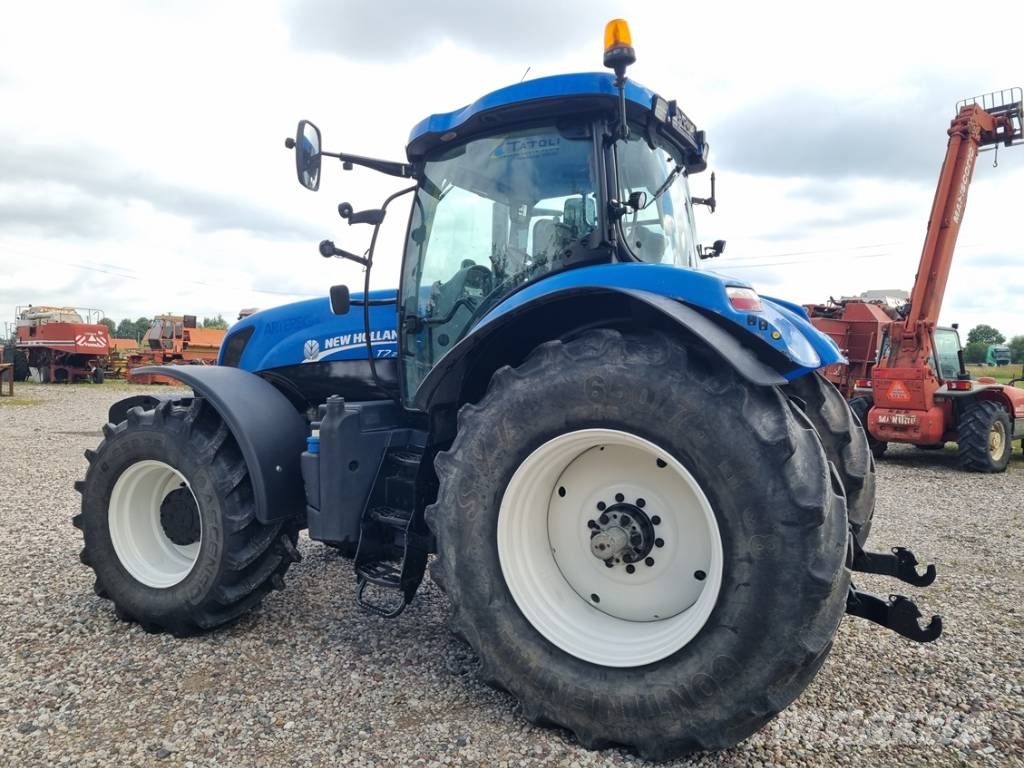 New Holland T 7.260 Traktoriai