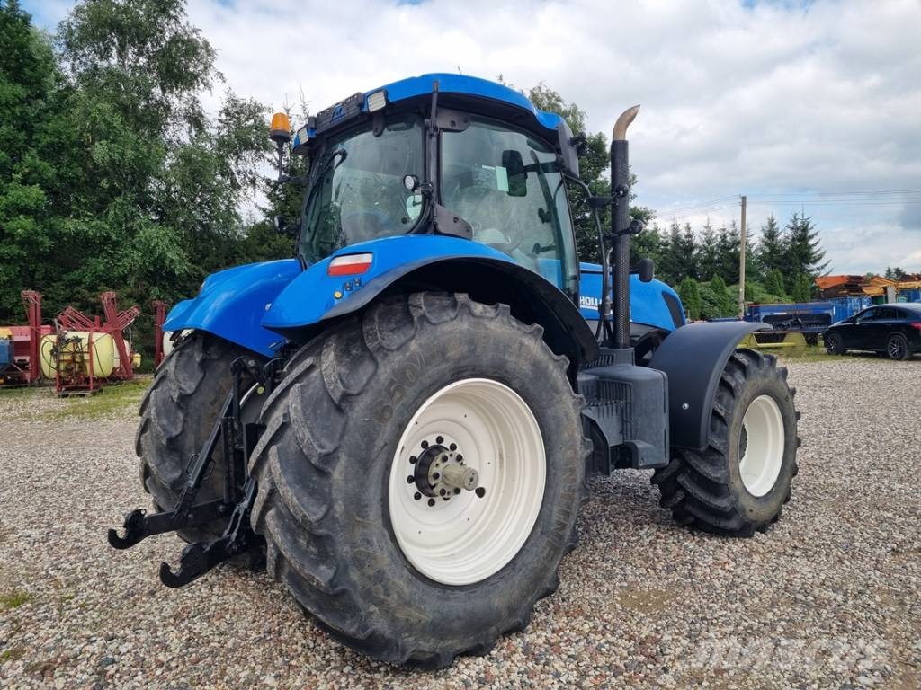 New Holland T 7.260 Traktoriai