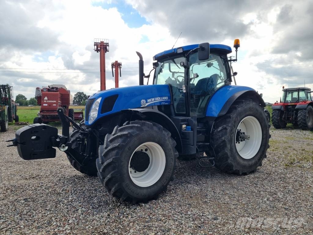 New Holland T 7.260 Traktoriai