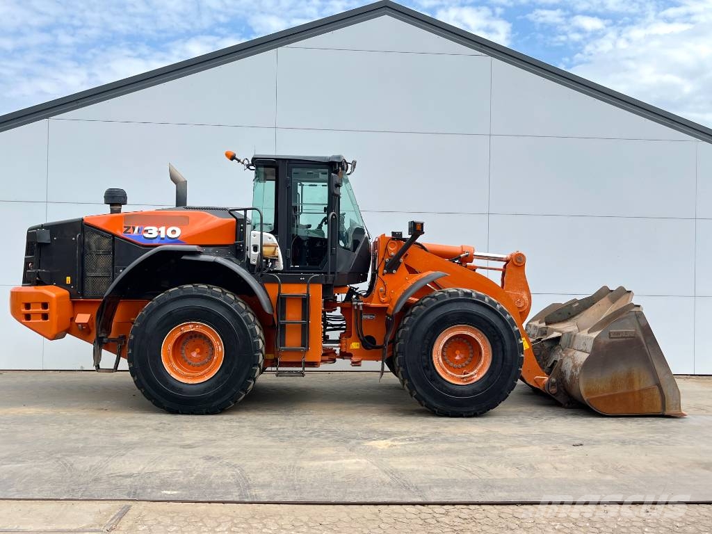 Hitachi ZW310-6 - Automatic Greasing / GOOD TYRES Hjullastere