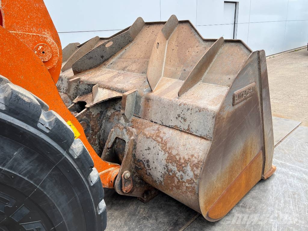 Hitachi ZW310-6 - Automatic Greasing / GOOD TYRES Hjullastere
