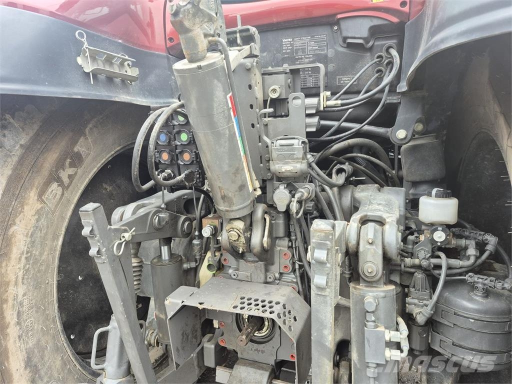 Valtra T174A Traktorit