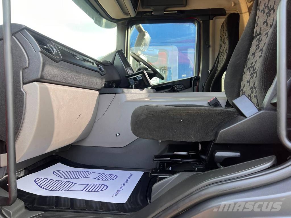 Scania P 450 Cavalos mecânicos