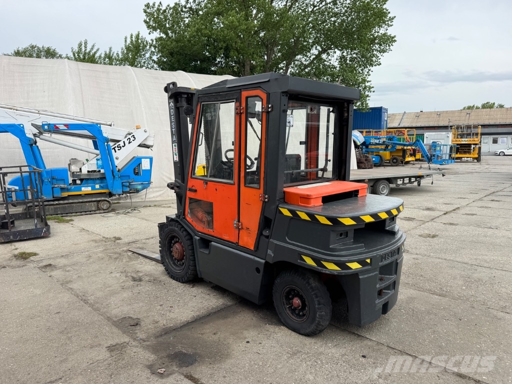 Desta DV 35 BK Diesel forklifts