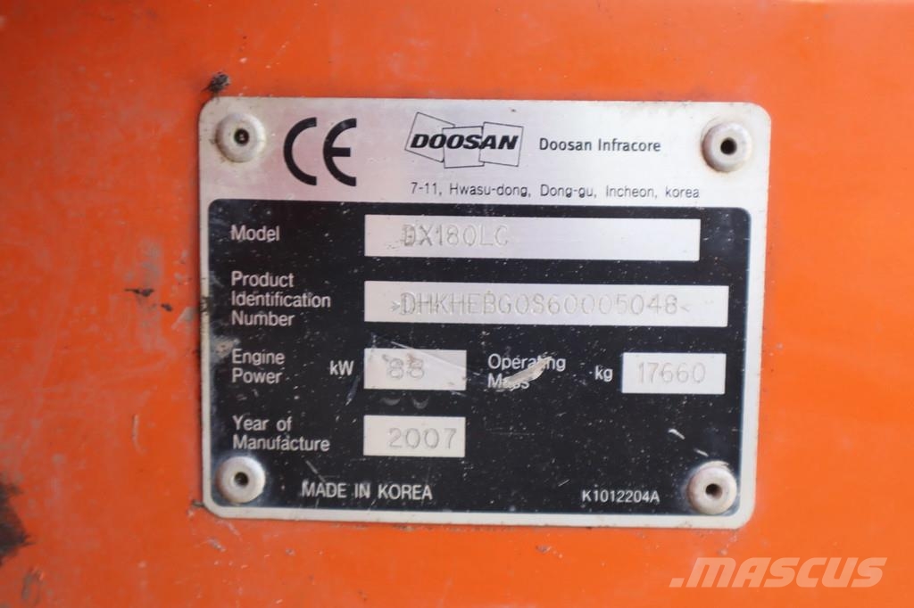 Doosan DX180LC | BUCKET | CW QUICK COUPLER Raupenbagger