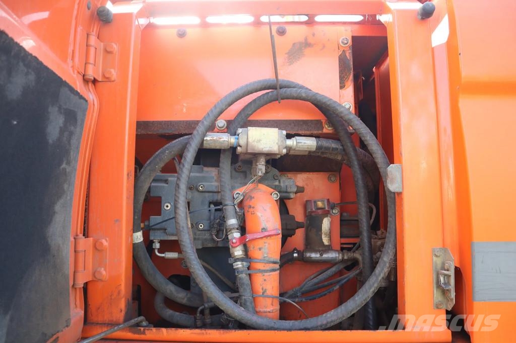 Doosan DX180LC | BUCKET | CW QUICK COUPLER Raupenbagger