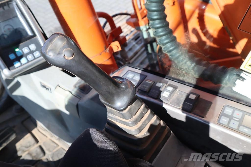 Doosan DX180LC | BUCKET | CW QUICK COUPLER Raupenbagger