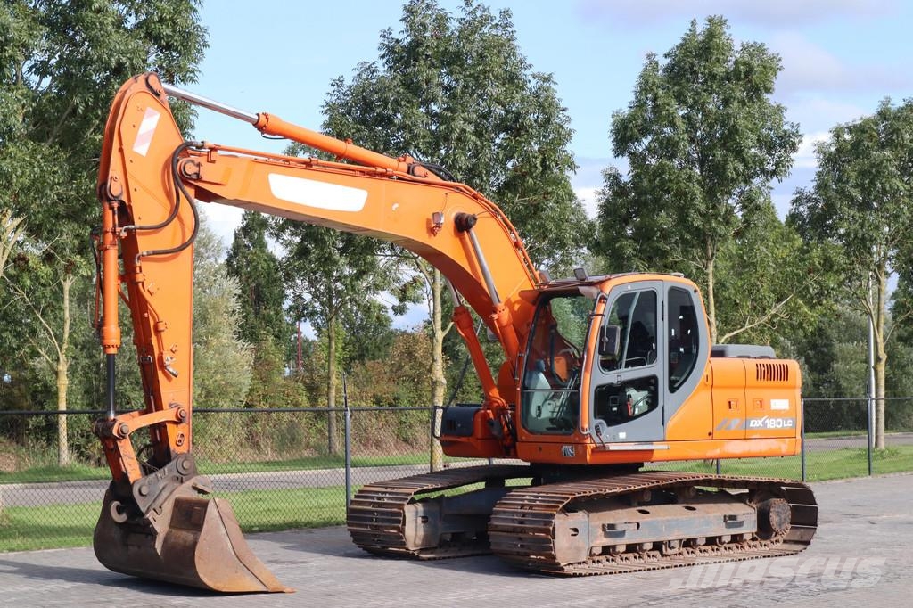 Doosan DX180LC | BUCKET | CW QUICK COUPLER Raupenbagger