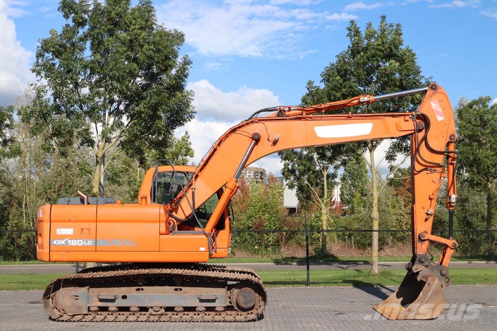 Doosan DX180LC | BUCKET | CW QUICK COUPLER Raupenbagger