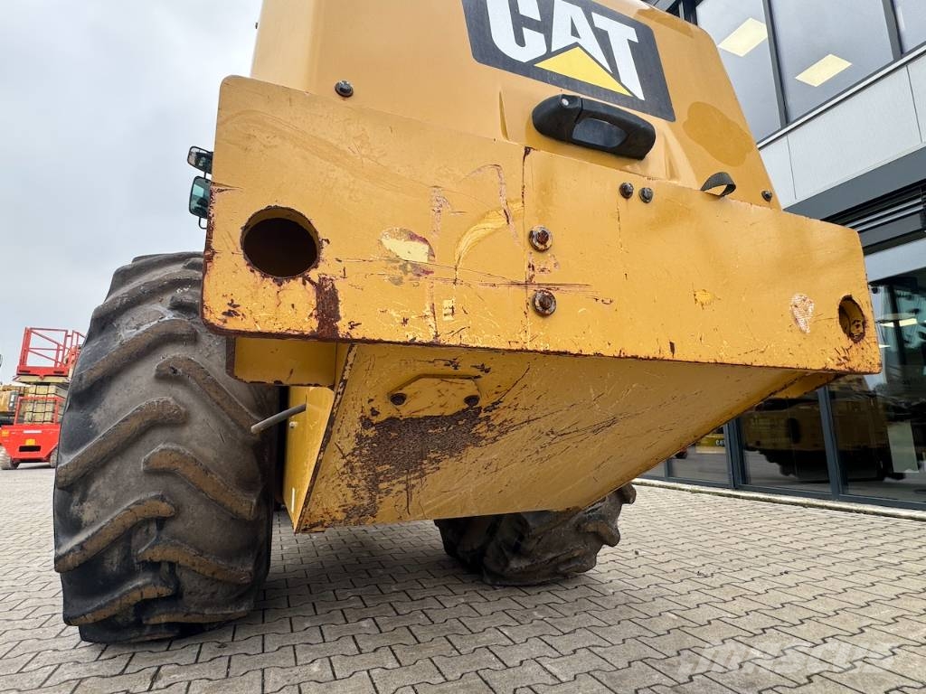 CAT CP68B Soil compactors