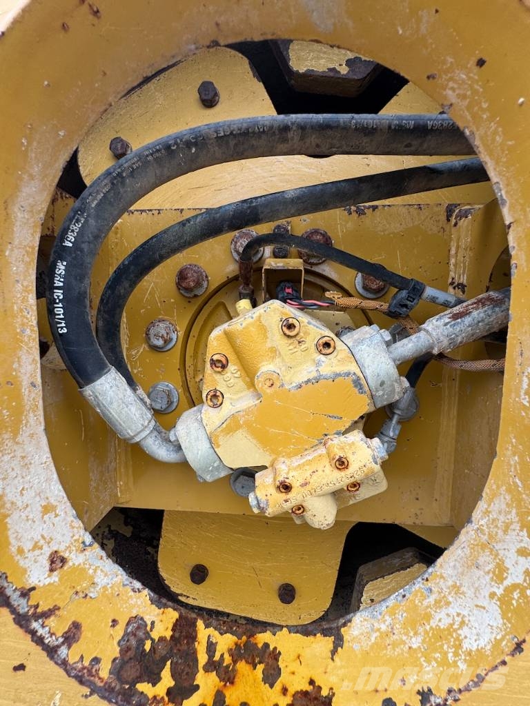 CAT CP68B Soil compactors