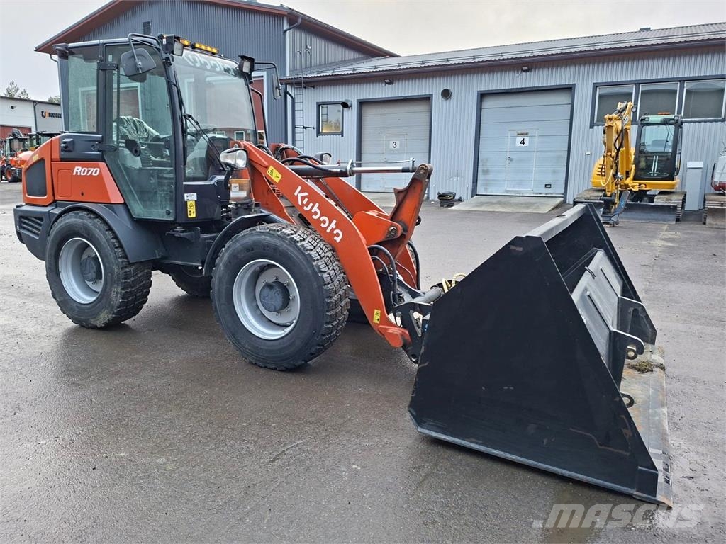 Kubota R070 K WT QC  -HUIPPUVARUSTEET- Tekerlekli yükleyiciler