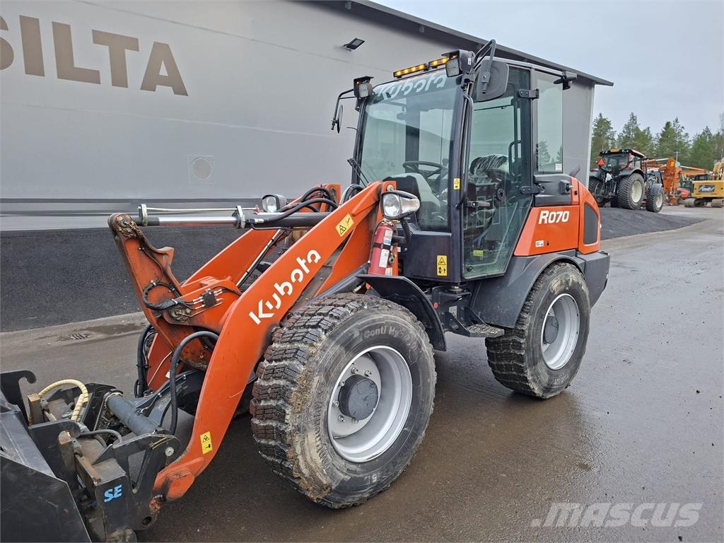 Kubota R070 K WT QC  -HUIPPUVARUSTEET- Tekerlekli yükleyiciler