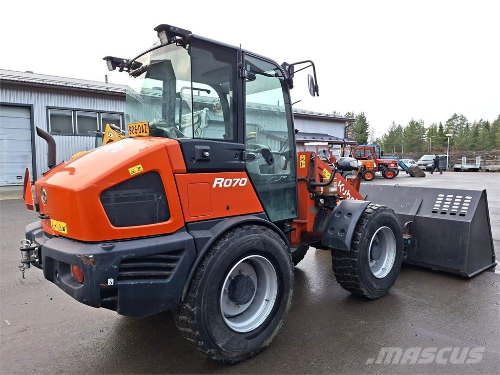 Kubota R070 K WT QC  -HUIPPUVARUSTEET- Tekerlekli yükleyiciler