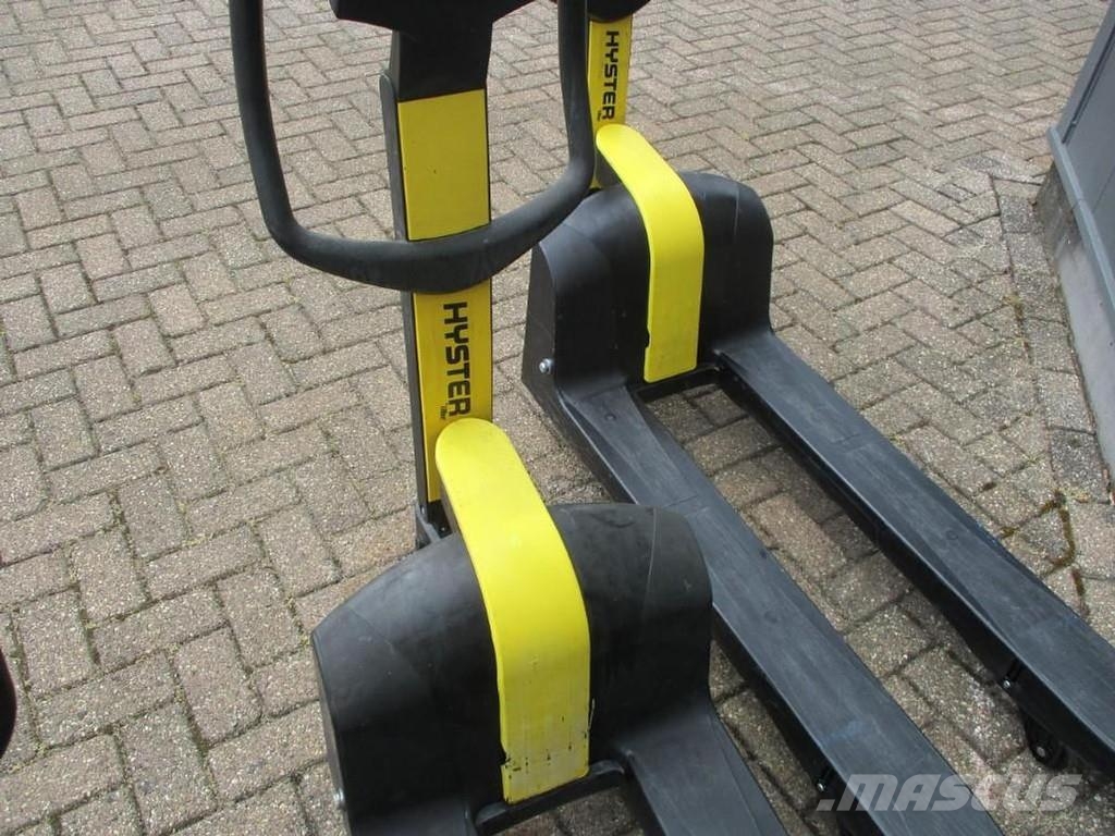 Hyster TP1 Χειροκίνητο περονοφόρο ανυψωτικό