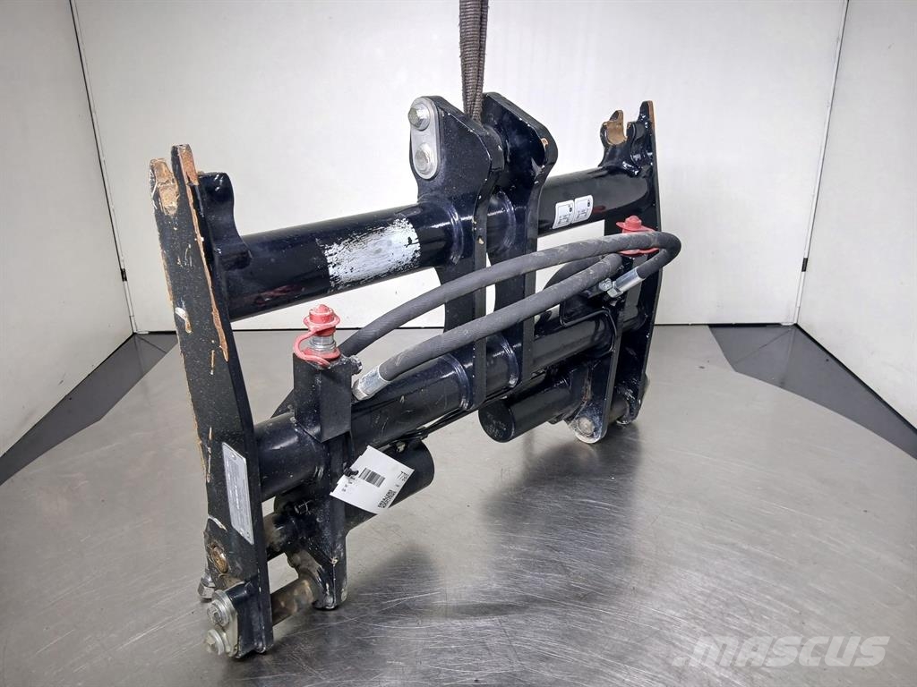 Terex TL70 - Quick coupler/Schnellwechsler/Snelwissel موصلات سريعة