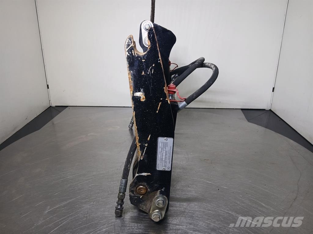 Terex TL70 - Quick coupler/Schnellwechsler/Snelwissel Brze spojke
